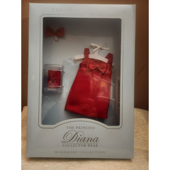 The Franklin Mint Princess Diana Collector Bear Wardrobe Collection Outfit NEW - Picture 1 of 5